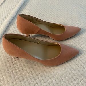 Pink Classic Style Kitten Heels Sz 7